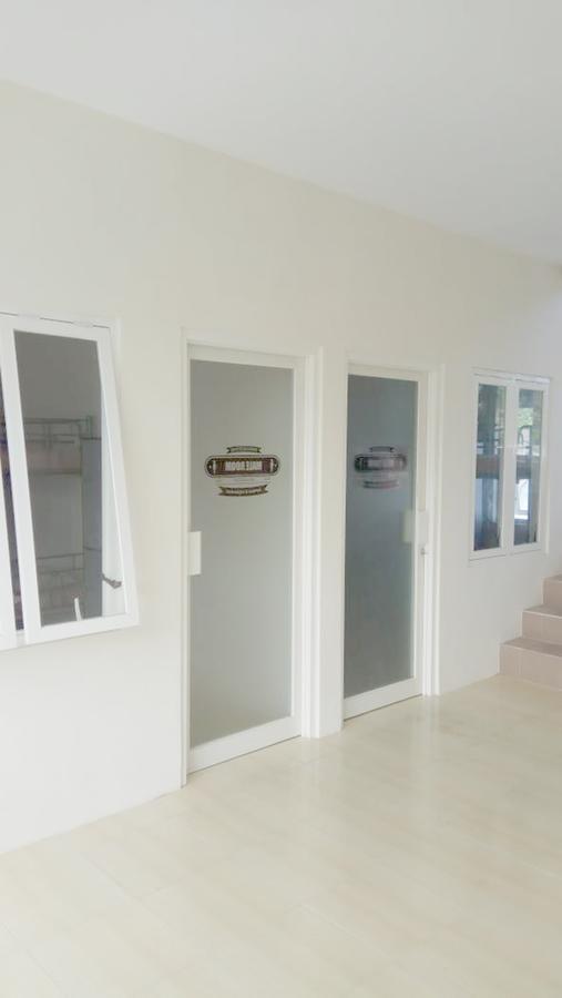 Shakila Guest House Malang Exterior photo